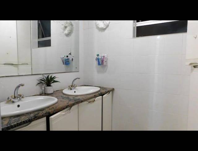 2 BEDROOM APARTMENT FOR SALE IN SOUTH BEACH